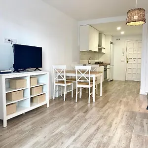 https://bajamar-seasun-studio-parking.tenerifehoteles.net